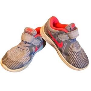 Nike Toddler 6C Revolution 4 Grey Racer Pink Velcro Closure Sneakers